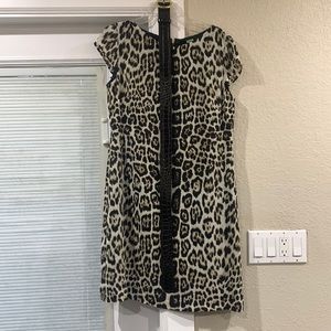 Printed dress, like new with belt